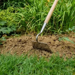 Front Page -Outdoor Garden Care 1031057 1