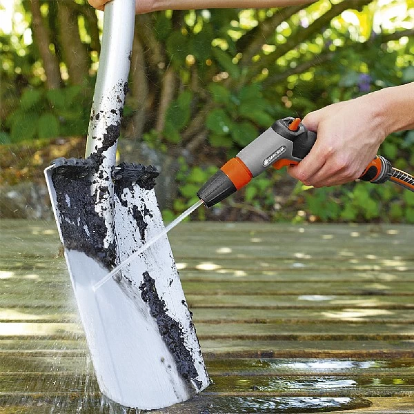 Gardena Classic Cleaning Nozzle 3 Gardena Classic Cleaning Nozzle - Image 3